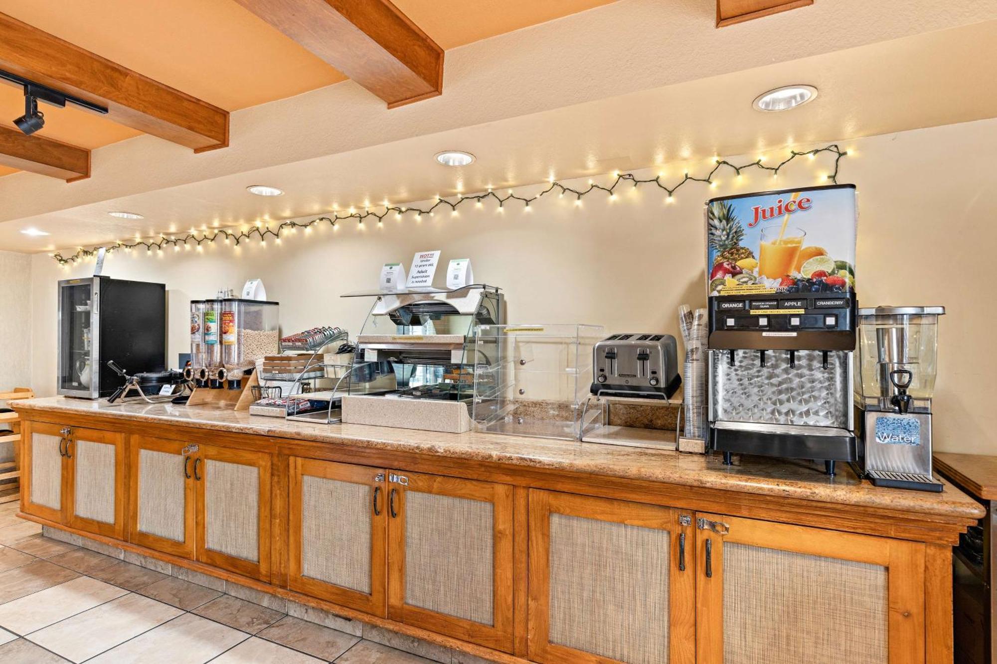 Best Western Chula Vista/Otay Valley Hotel Exterior photo