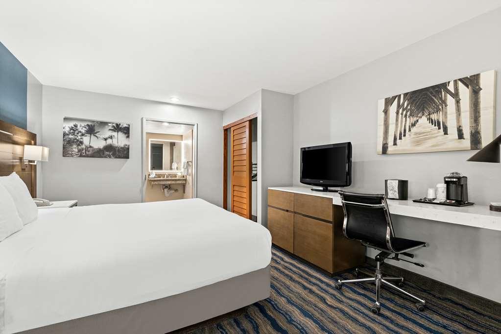 Best Western Chula Vista/Otay Valley Hotel Room photo